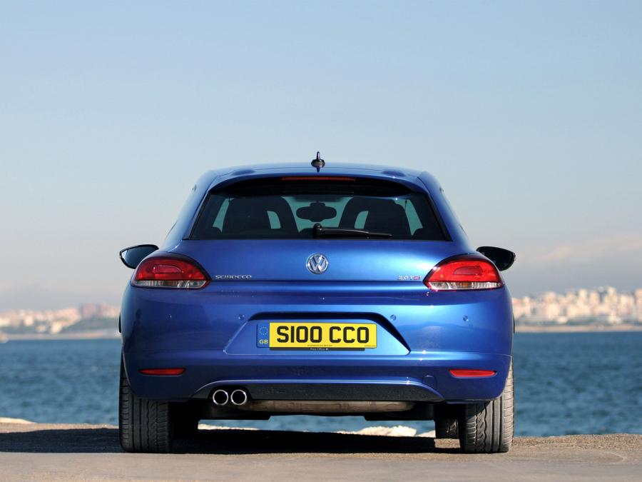  Volkswagen Scirocco 2008 года  (UK) (фото 12 из 28)